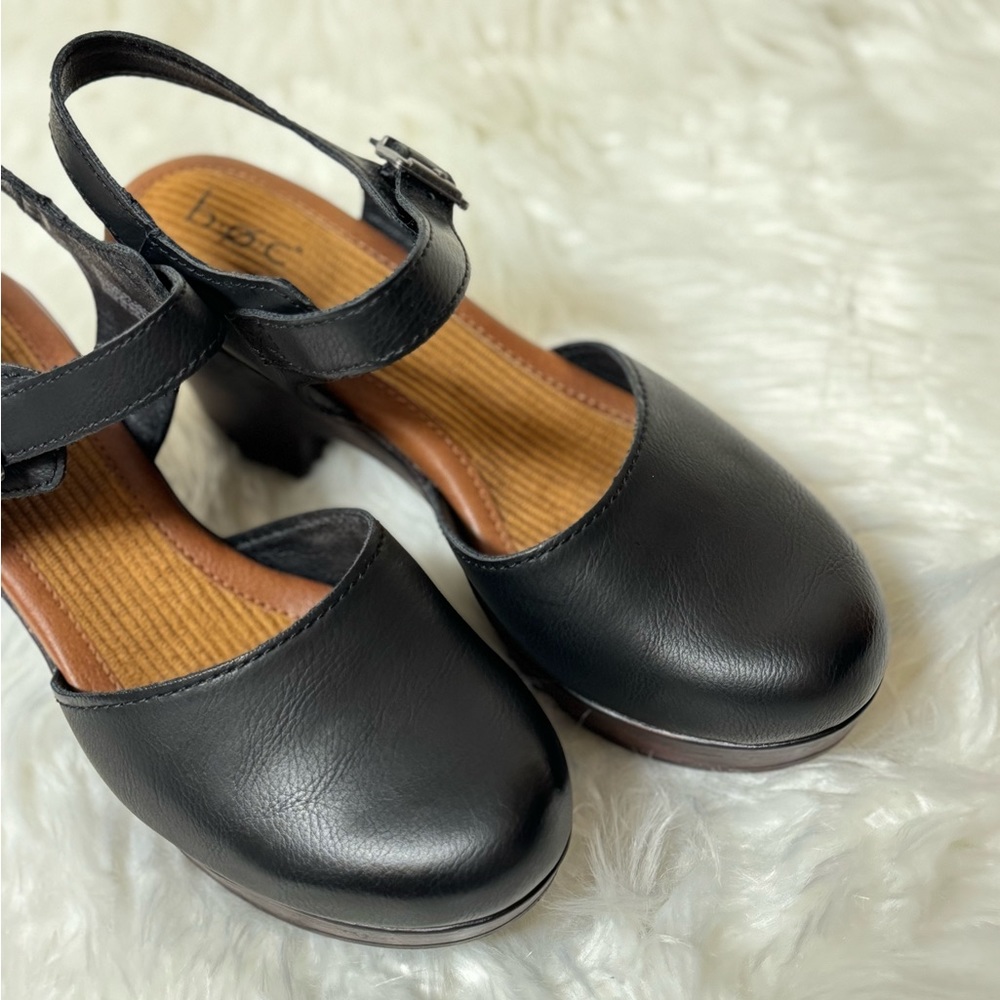 b.o.c. Maryjane Clogs - Natasha - NEVER WORN!